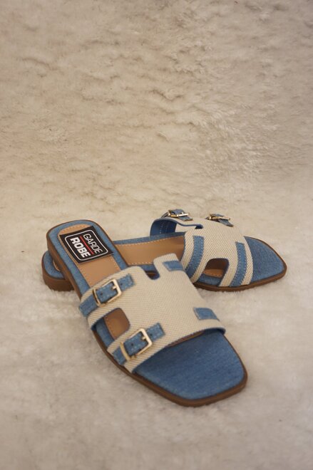 Garde-robe - Sandalen - Jeans