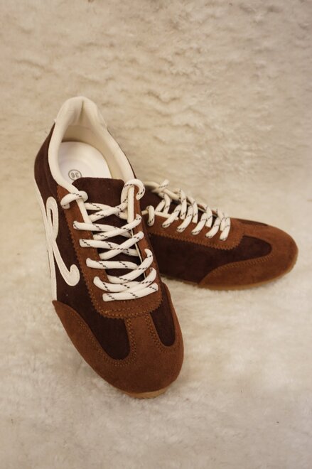 Garde-robe - Sneakers - Bruin