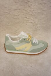 Garde-robe - Sneakers - Munt