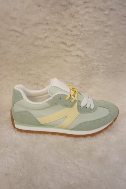 Garde-robe - Sneakers - Munt