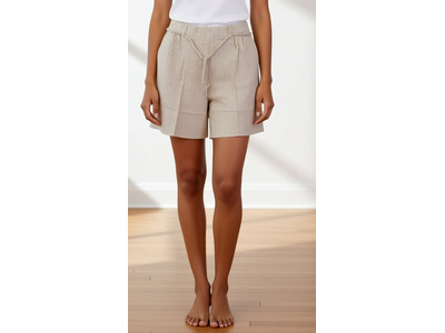 Red Button - Short - Beige