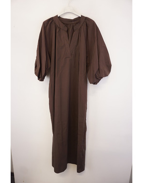 Garde-robe - Lang kleed - Bruin