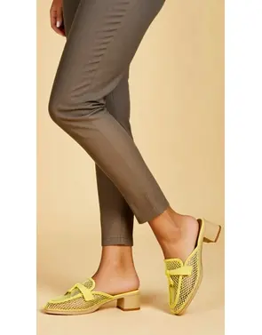 Garde-robe - MOCASSINS - Geel