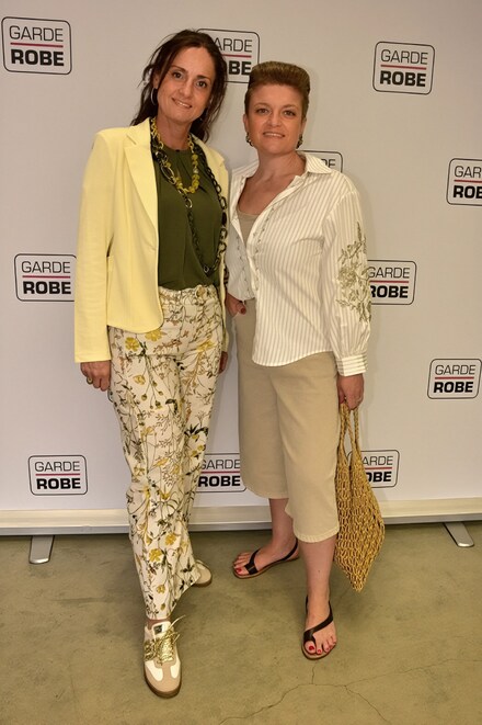 Botanical Prints &amp; Summer Embroidery