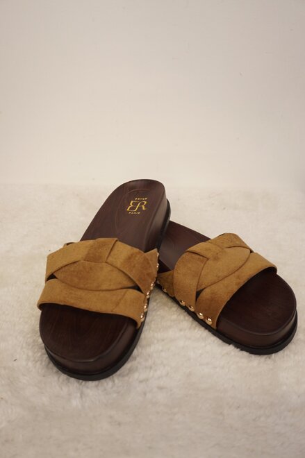 Garde-robe - Sandalen - Camel