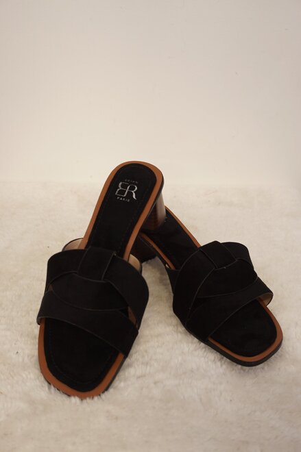Garde-robe - Sandalen - Zwart