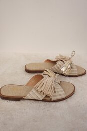 Garde-robe - Sandalen - Beige