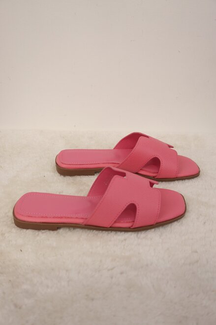 Garde-robe - Sandalen - Fushia