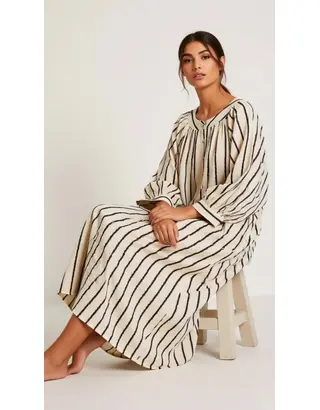 Garde-robe - Lang kleed - Beige