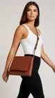 Garde-robe - Handtassen - Camel