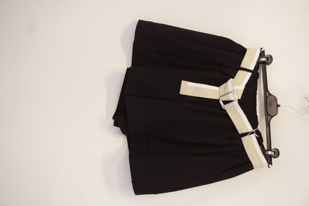 Garde-robe - Short - Zwart