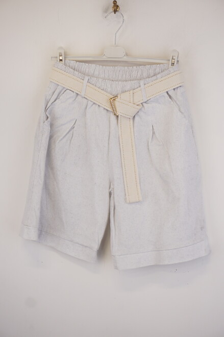 Garde-robe - Short - Ecru