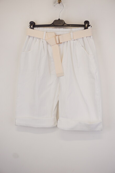 Garde-robe - Short - Wit