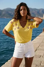 Garde-robe - T-shirt - Geel