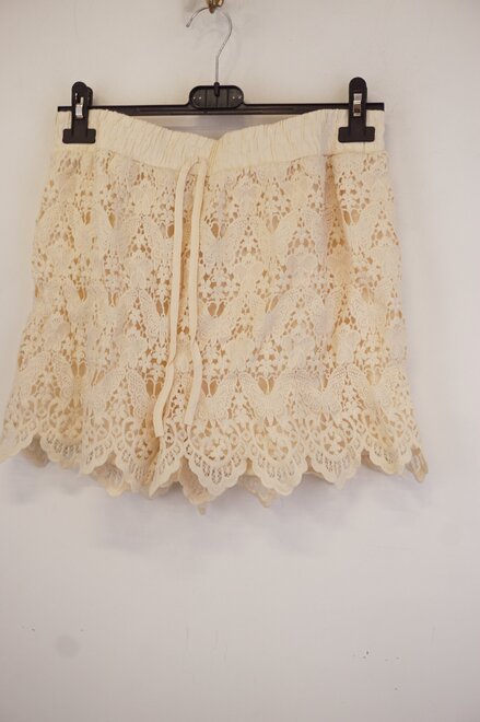 Garde-robe - Short - Beige