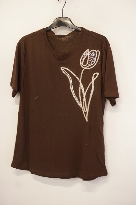 Garde-robe - T-shirt - Bruin