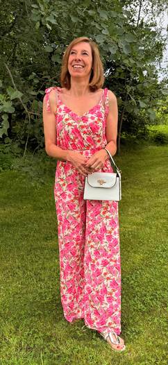 Blooming Summer Jumpsuit 8C1F43D3-7289-4C6E-85F9-63562A75A45F.jpg