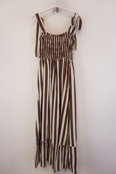 Garde-robe - Lang kleed - Bruin