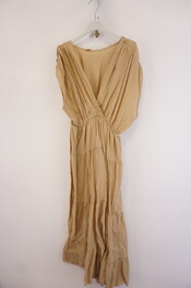 Garde-robe - Lang kleed - Camel