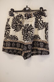 Garde-robe - Short - Zwart