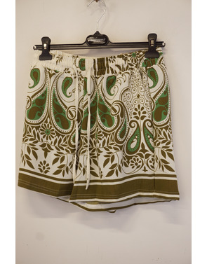 Garde-robe - Short - Groen