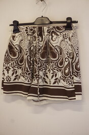 Garde-robe - Short - Bruin
