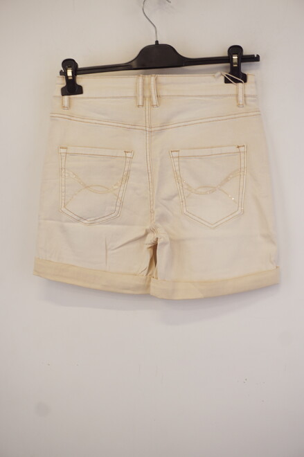Garde-robe - Short - Ecru