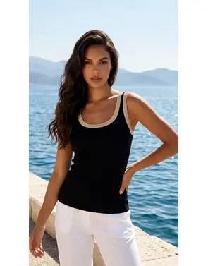 Garde-robe - Top - Zwart