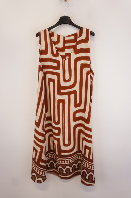 Garde-robe - Halflang Kleedje - Wit-bruin