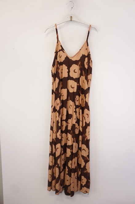 Garde-robe - Lang kleed - Bruin