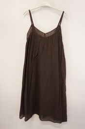 Garde-robe - Kort Kleedje - Donker bruin