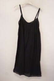 Garde-robe - Kort Kleedje - Zwart