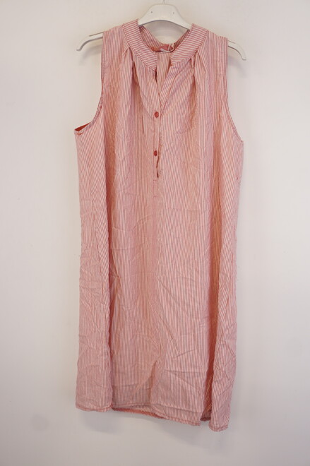 Garde-robe - Halflang Kleedje - Rood