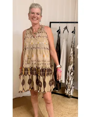 Garde-robe - Kort Kleedje - Beige