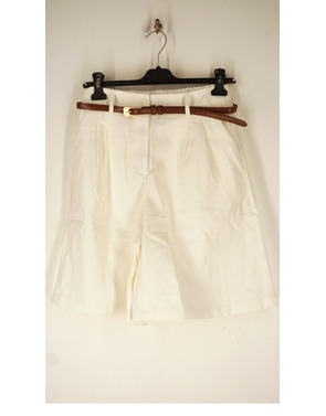 Garde-robe - Short - Wit