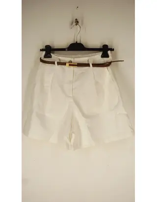 Garde-robe - Short - Wit