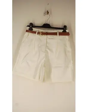 Garde-robe - Short - Wit