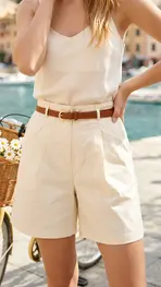 Garde-robe - Short - Wit