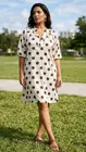 Garde-robe - Halflang Kleedje - Beige-bruin