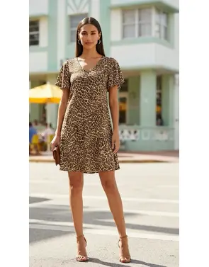 Garde-robe - Kort Kleedje - Beige