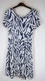 Garde-robe - Kort Kleedje - Wit-blauw