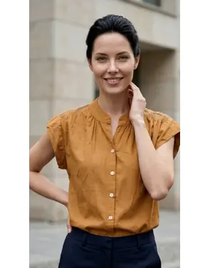 Garde-robe - Blouse - Camel