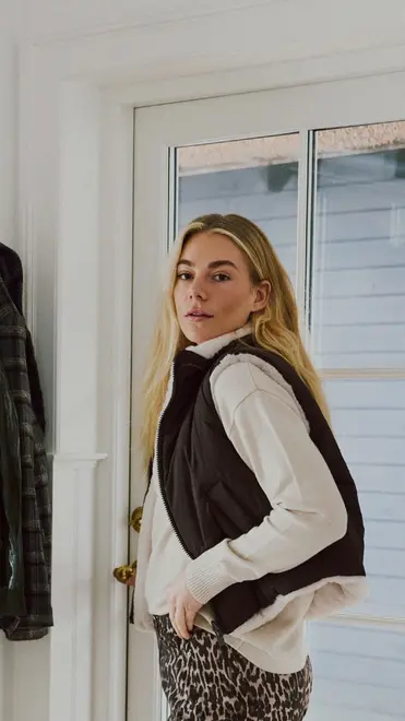 Free/quent - body warmer - Bruin