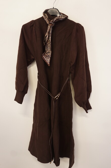 Garde-robe - Lang kleed - Donker bruin