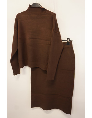 Garde-robe - Twin-set - Donker bruin