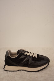 Garde-robe - Sneakers - Zwart