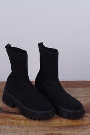Garde-robe - Sneakers - Zwart