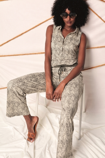 jumpsuitw200p561.jpg