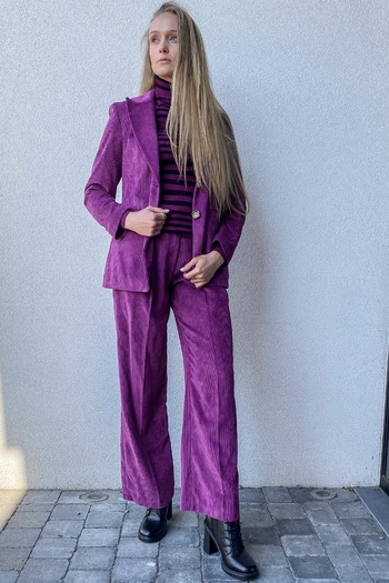 image00014Lookbookseptember.jpg