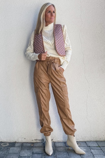 image00022Lookbookseptember.jpg